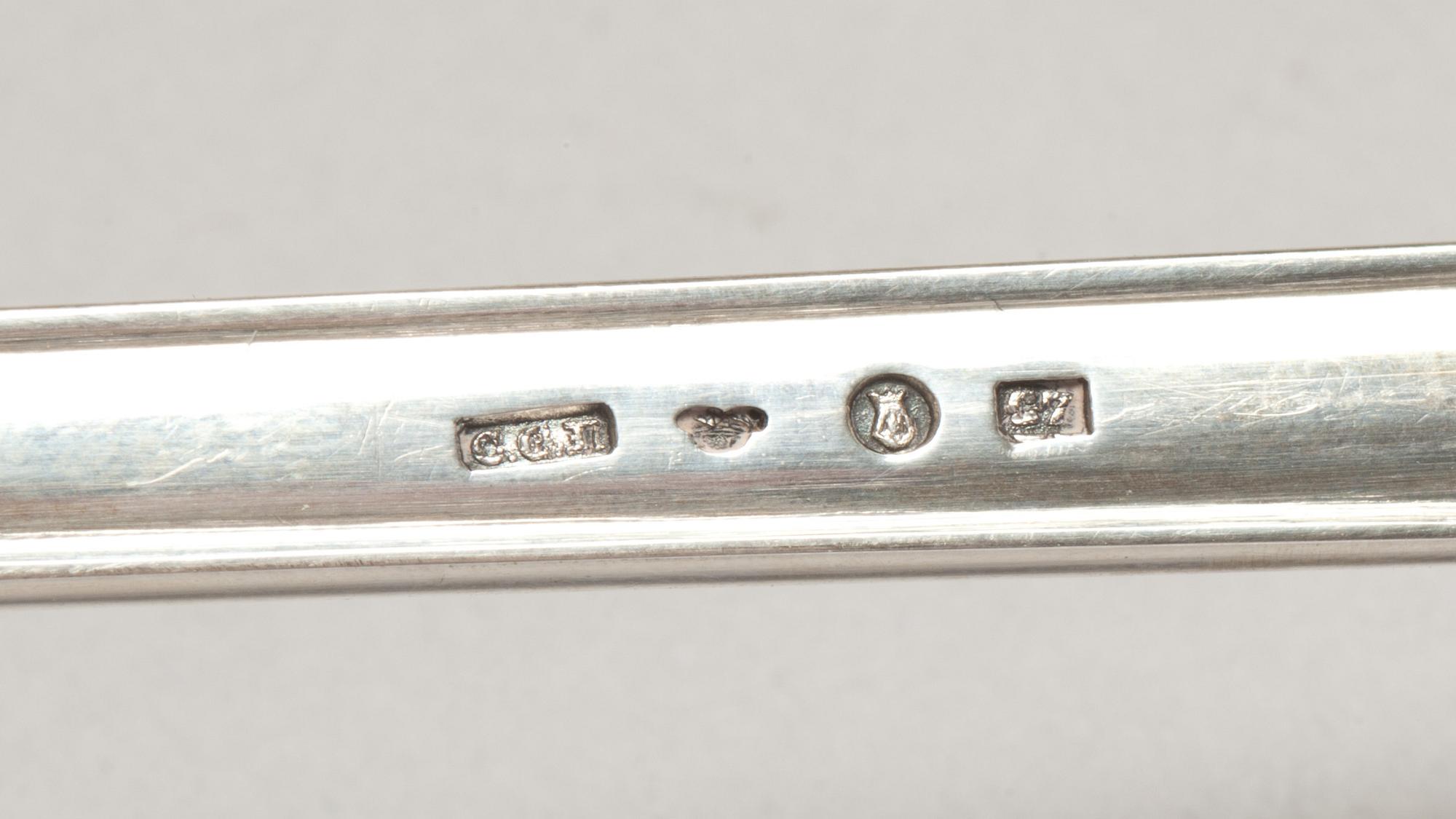 SOPPSLEV, silver. "Empire", otydlig mästarstämpel,  Stockholm, 1909, vikt ca 194 gram.