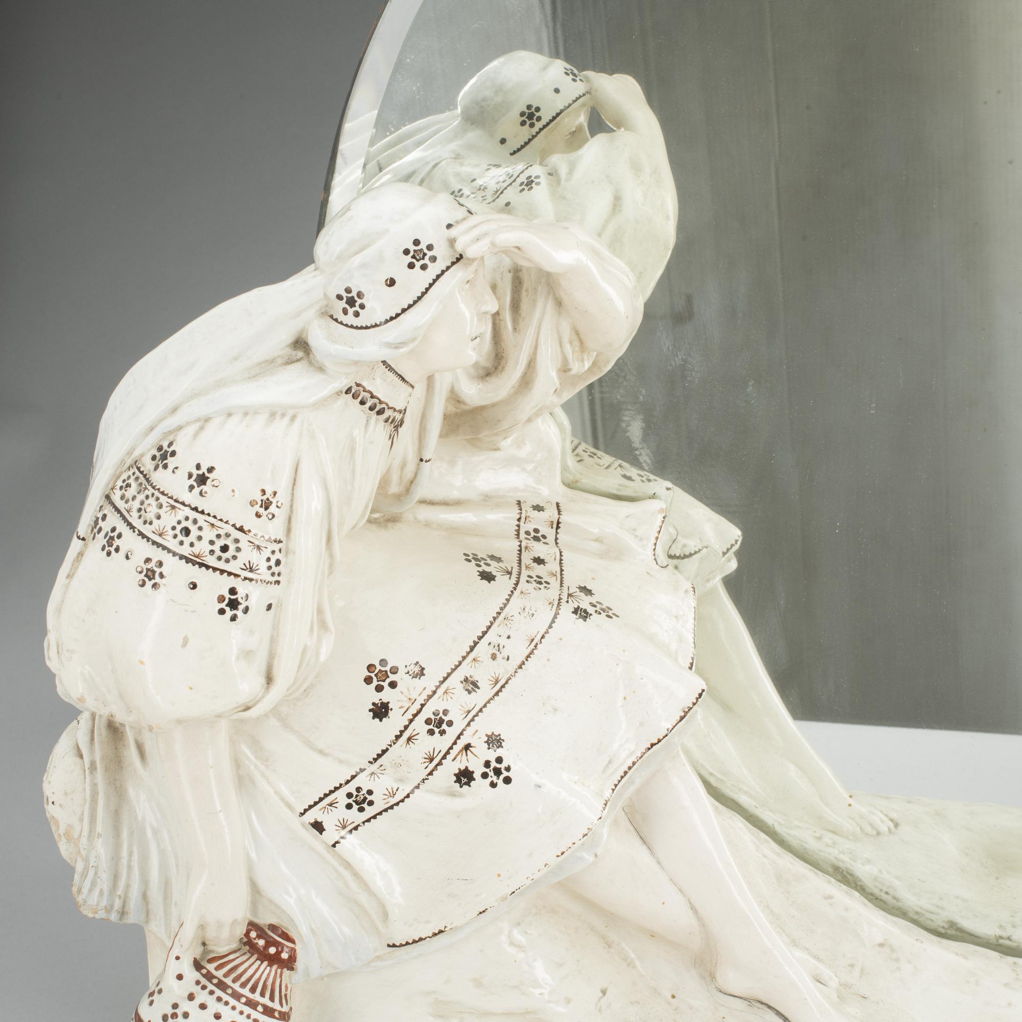 BORDSSPEGEL, 1900-talets första del.