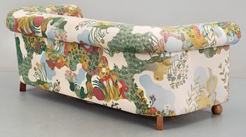 SOFFA, "Chesterfield". Josef Frank, Svenskt Tenn. Modellnummer 584.