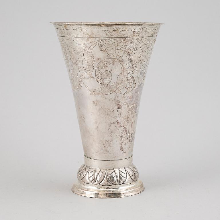 A Swedish early 19th century silver beaker, mark of Sven Dahlstrom, Gavle (1778-1804).