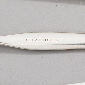 Tapio Wirkkala, A 152-piece set of 'Tapio' silver cutlery, Kultakeskus, Hämeenlinna 1963-1998.