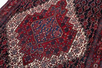 A Senneh rug, c. 200 x 150 cm.