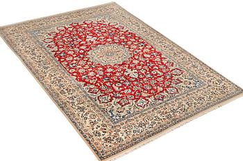 A part silk Nain carpet, 6 LA, a. 250 x 170 cm.