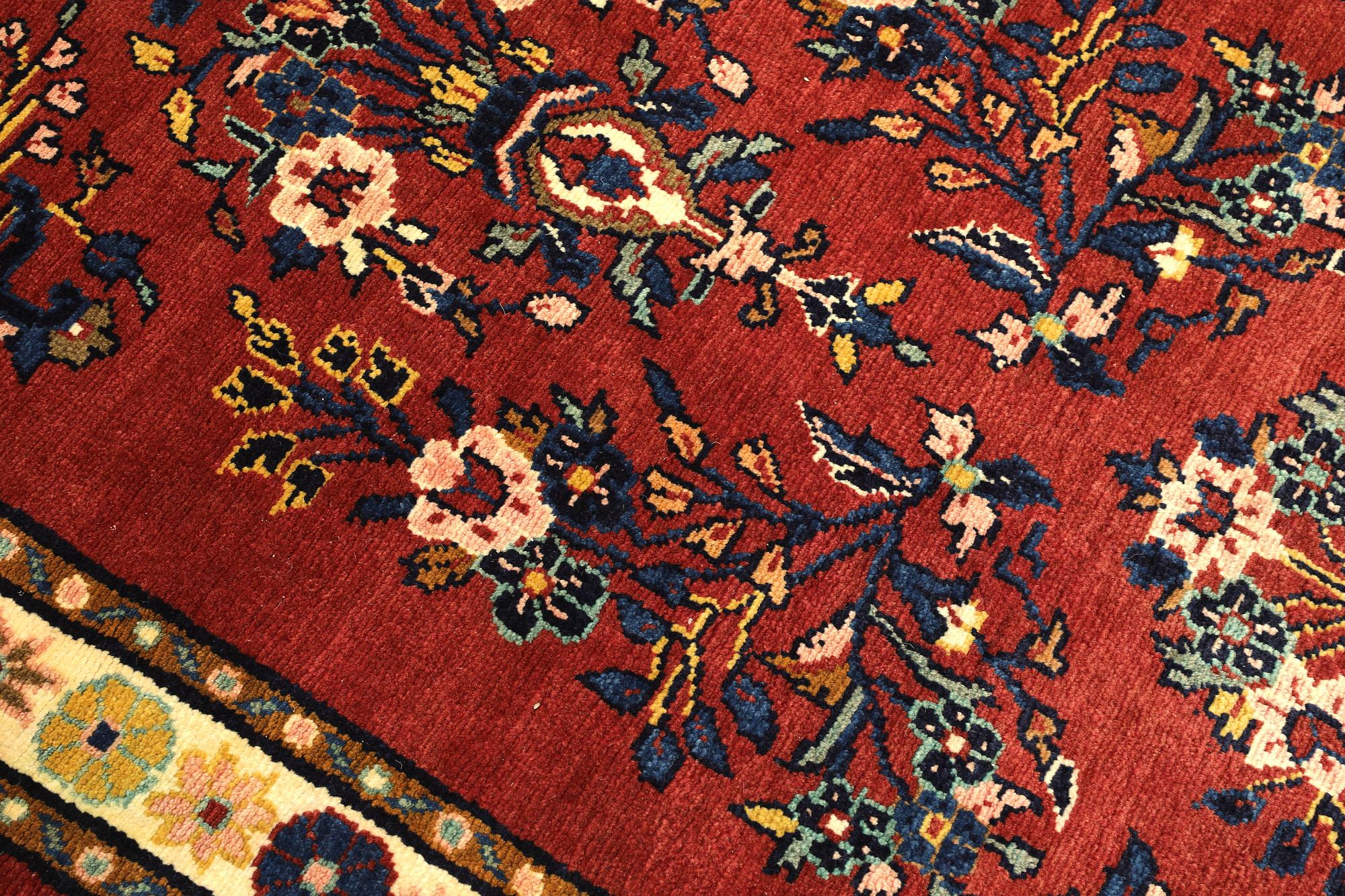 Gallerimatta, Lilian, ca 485 x 107 cm.