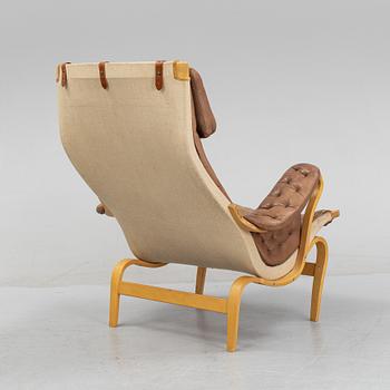A 'Pernilla' lounge chair by Bruno Mathsson for Dux, end of the 20th Century.