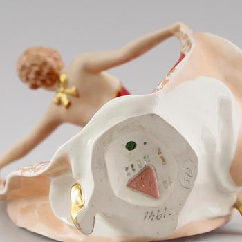 FIGUR, porslin, Royal Dux, 1900-talets första hälft.