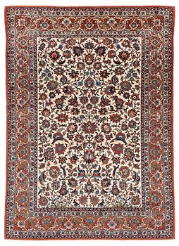 362. A semi-antique Esfahan ca 192 x 140 cm.
