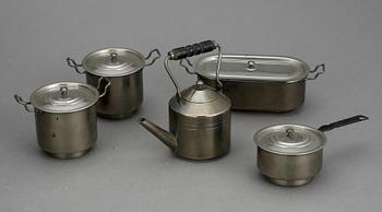 LEKSAKSSPIS, plåt, märkt DRGM, cirka 1910-tal.