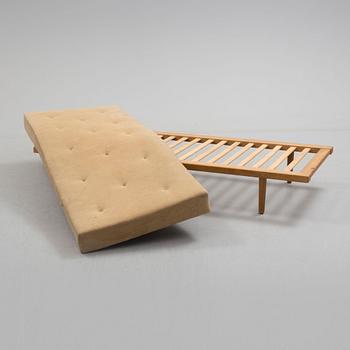 A Danish daybed by Frederica Stolefabrik.