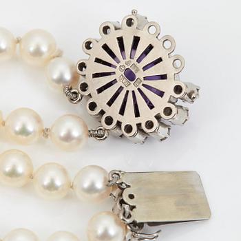 PÄRLCOLLIER.