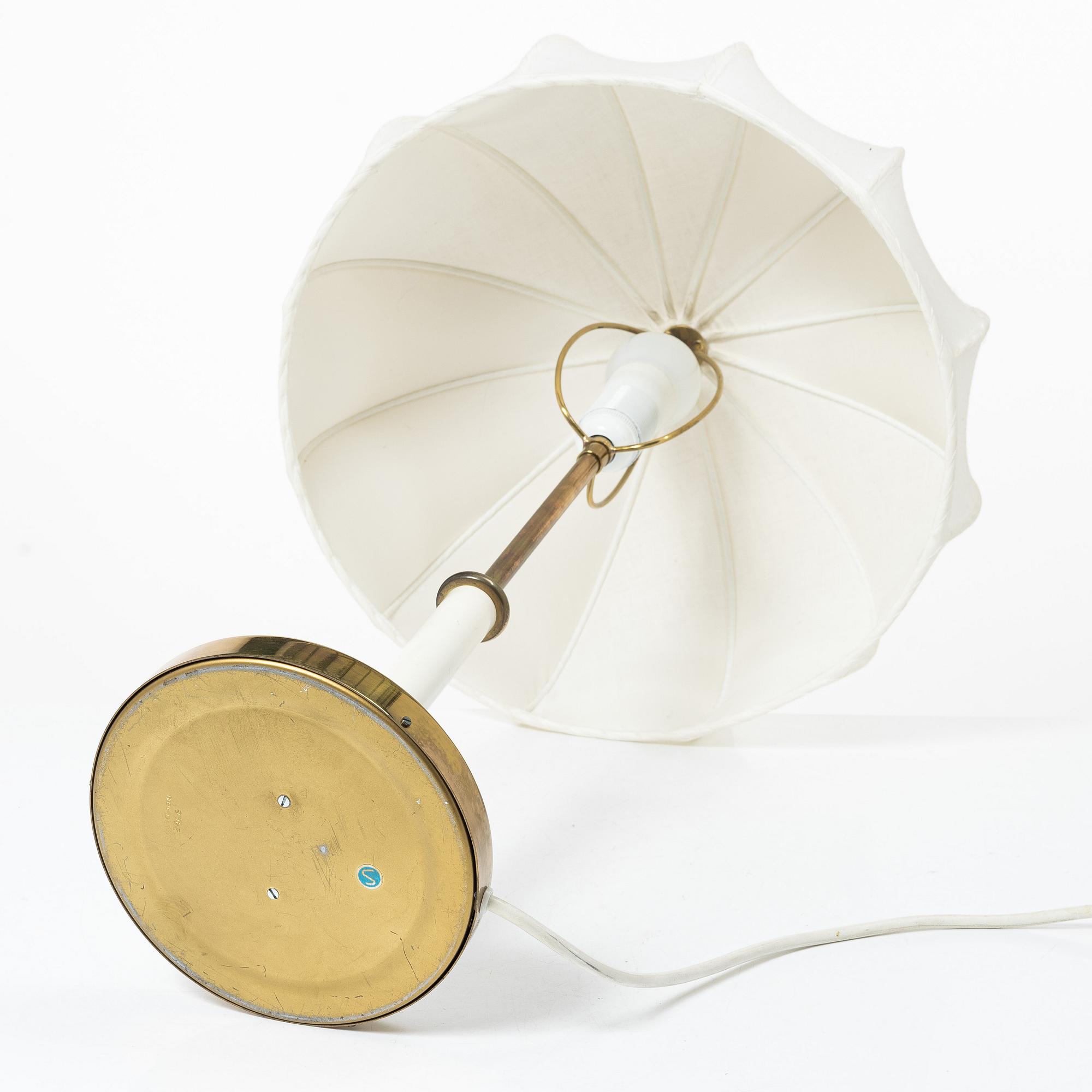 Josef Frank, bordslampa, modell G2466, Firma Svenskt Tenn.
