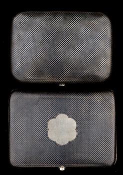 CIGARETTETUI, 2 st, silver, Moskva 1879 och 1887.