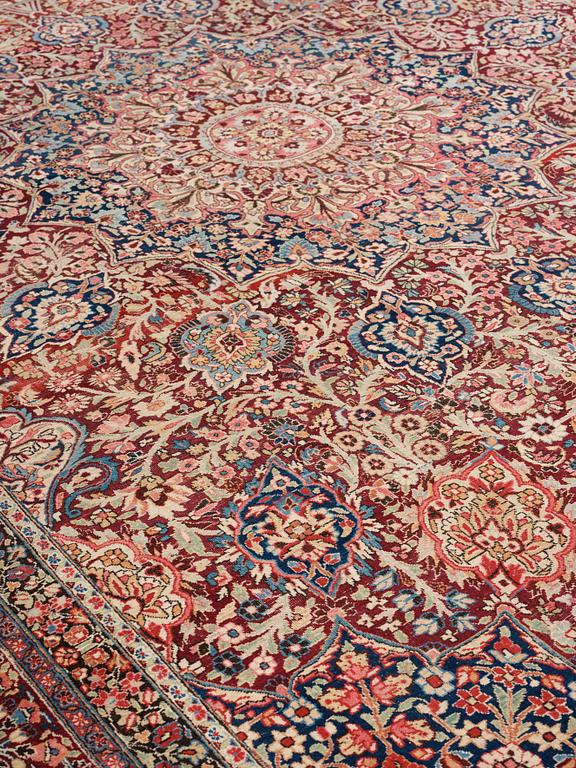 SEMI-ANTIQUE MASHAD. 500 x 358,5 cm.