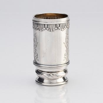 A silver niello beaker depicting St Basil and Spasskaya Tower, workmaster Konstantin Linke, C.E. Bolin, Moscow 1895.