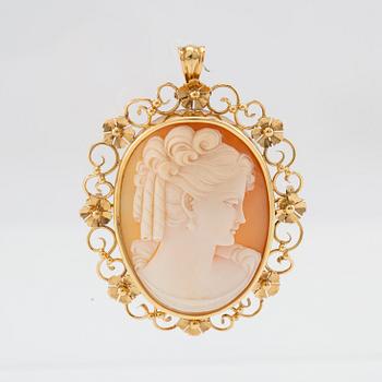 Brooch/Pendant 18K gold and shell cameo, Stockholm 1952.