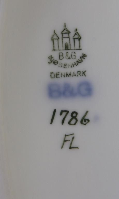 FIGURIN, porslin, Bing & Gröndal.