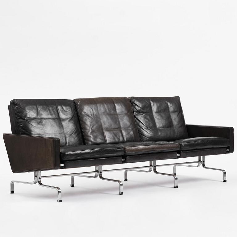 Poul Kjaerholm, a model PK31 sofa, Fritz Hansen, Denmark 2007.