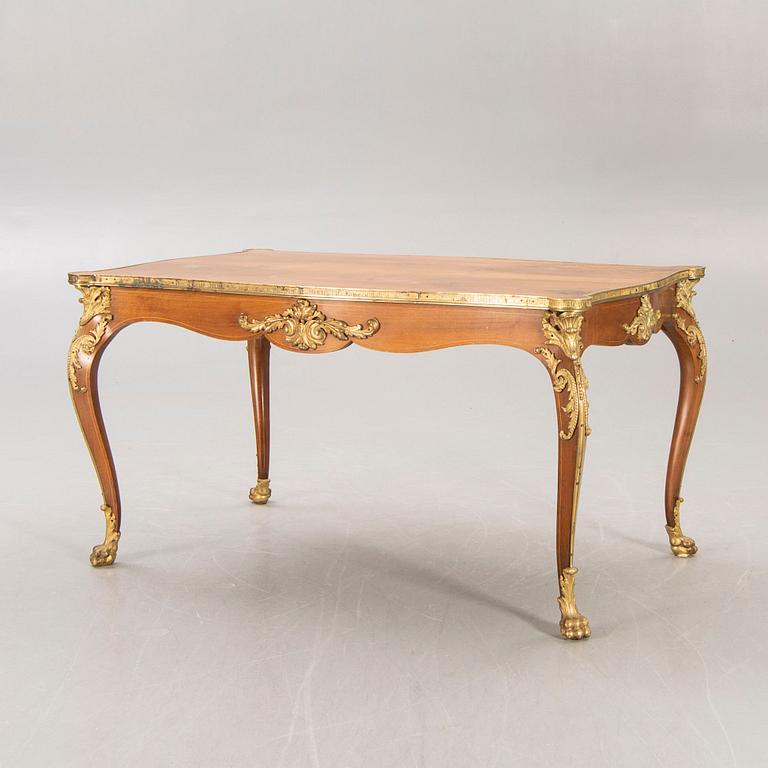 Bord, Rokoko-stil, 1900-talets mitt.