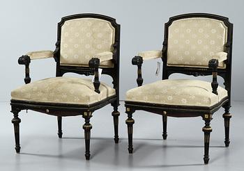 KARMSTOLAR, ett par, Louis XVI-stil, 1800/1900-tal.
