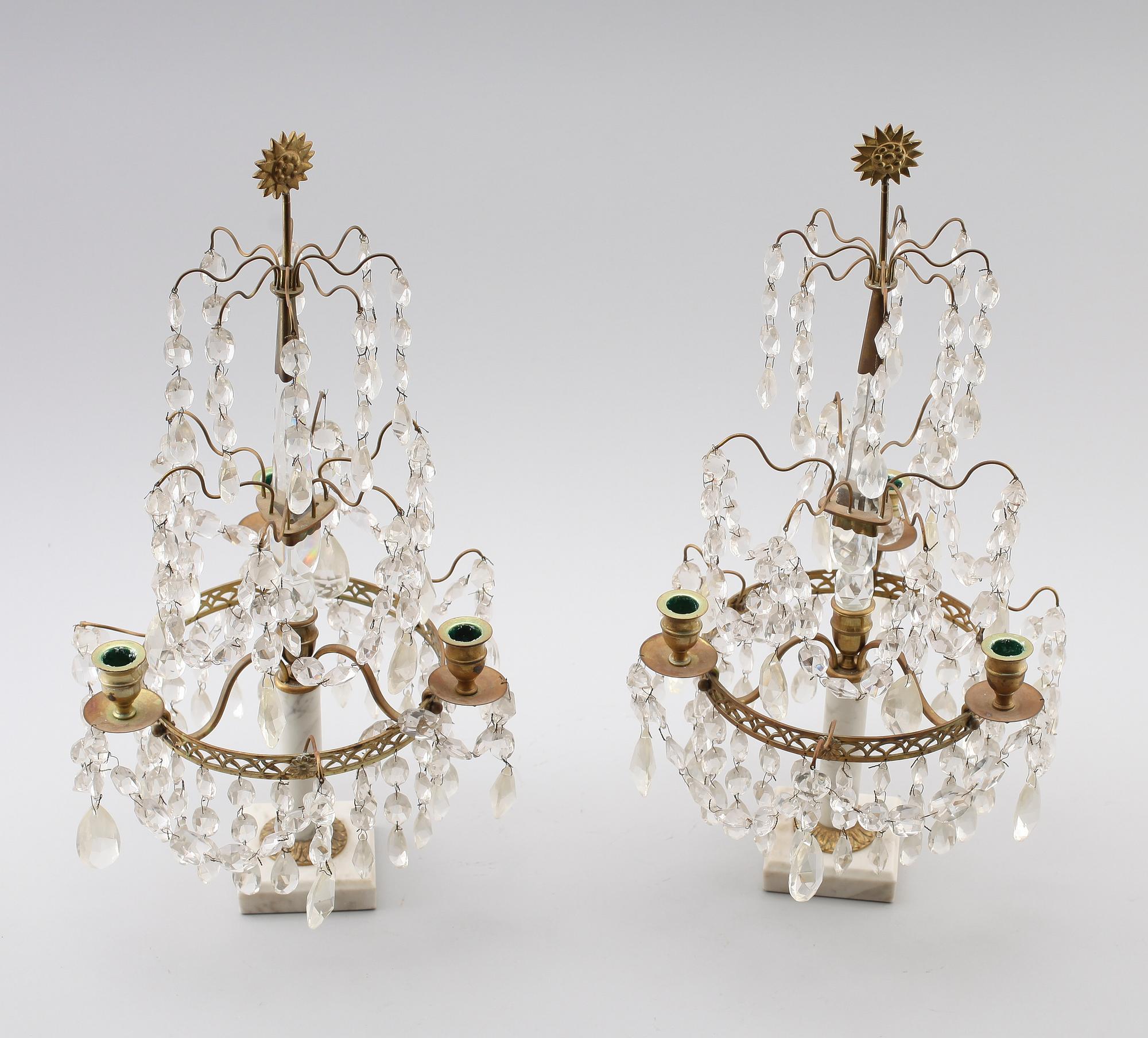 BORDSLYSTRAR, 1 par, gustaviansk stil, 1900-talets första hälft.