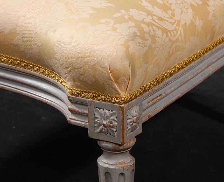 PALL, gustaviansk stil, 1900-talets första hälft.