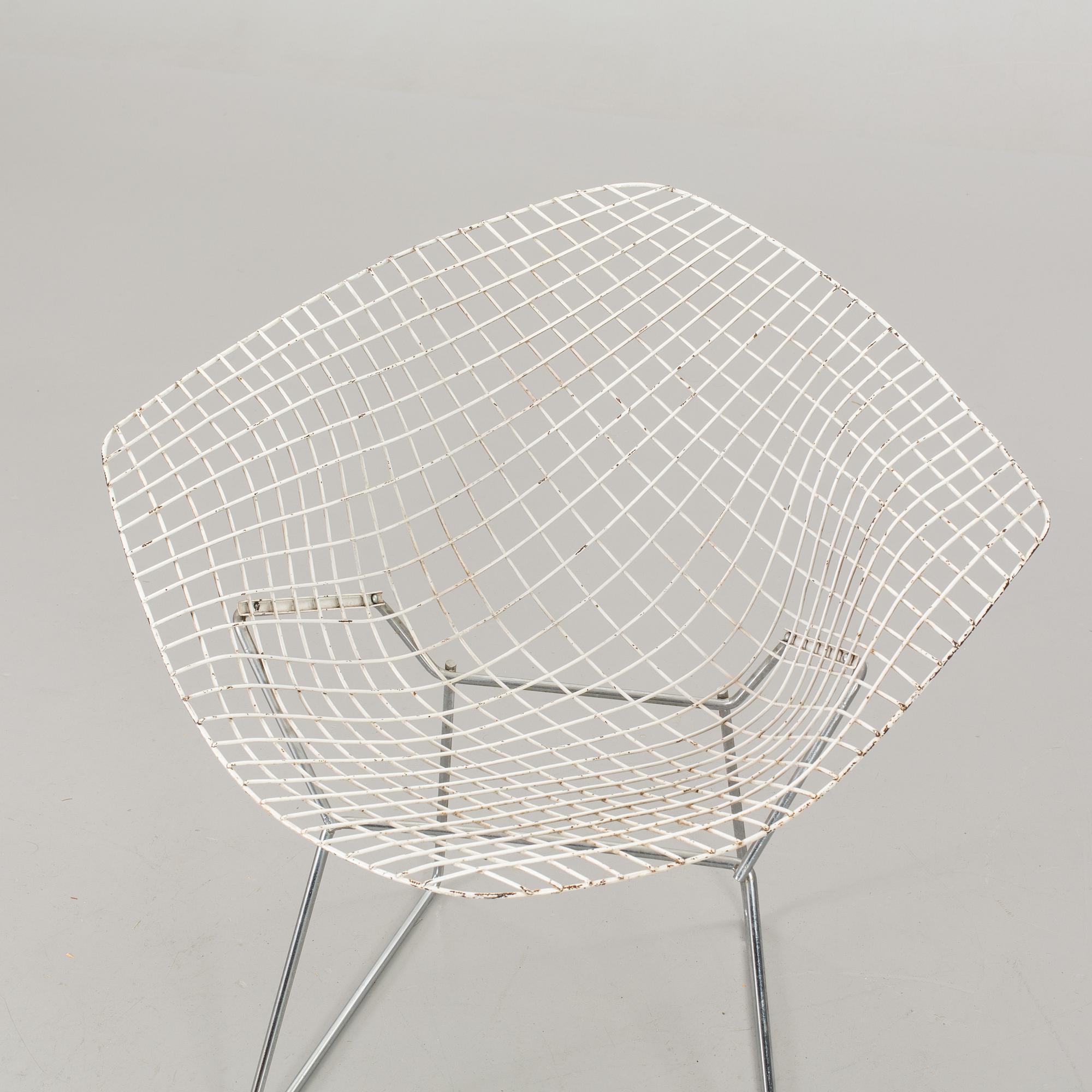 HARRY BERTOIA, "Diamond chair".