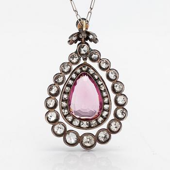 Halsband, silver, syntetisk spinell och gammalslipade diamanter ca 3.00 ct tot. Sent 1800-tal.