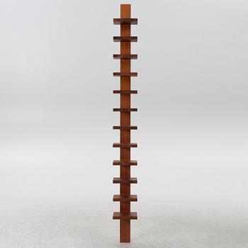 John Kandell, hylla, "Pilaster", Källemo AB.