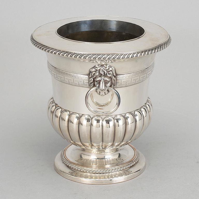 CHAMPAGNEKYLARE, nysilver. Sannolikt England, 1900-tal.