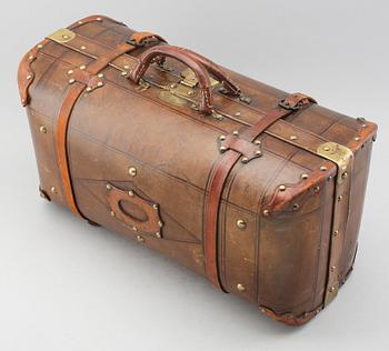 VÄSKA, läder, GB, Lyon, Paris, 1900-talets första hälft.