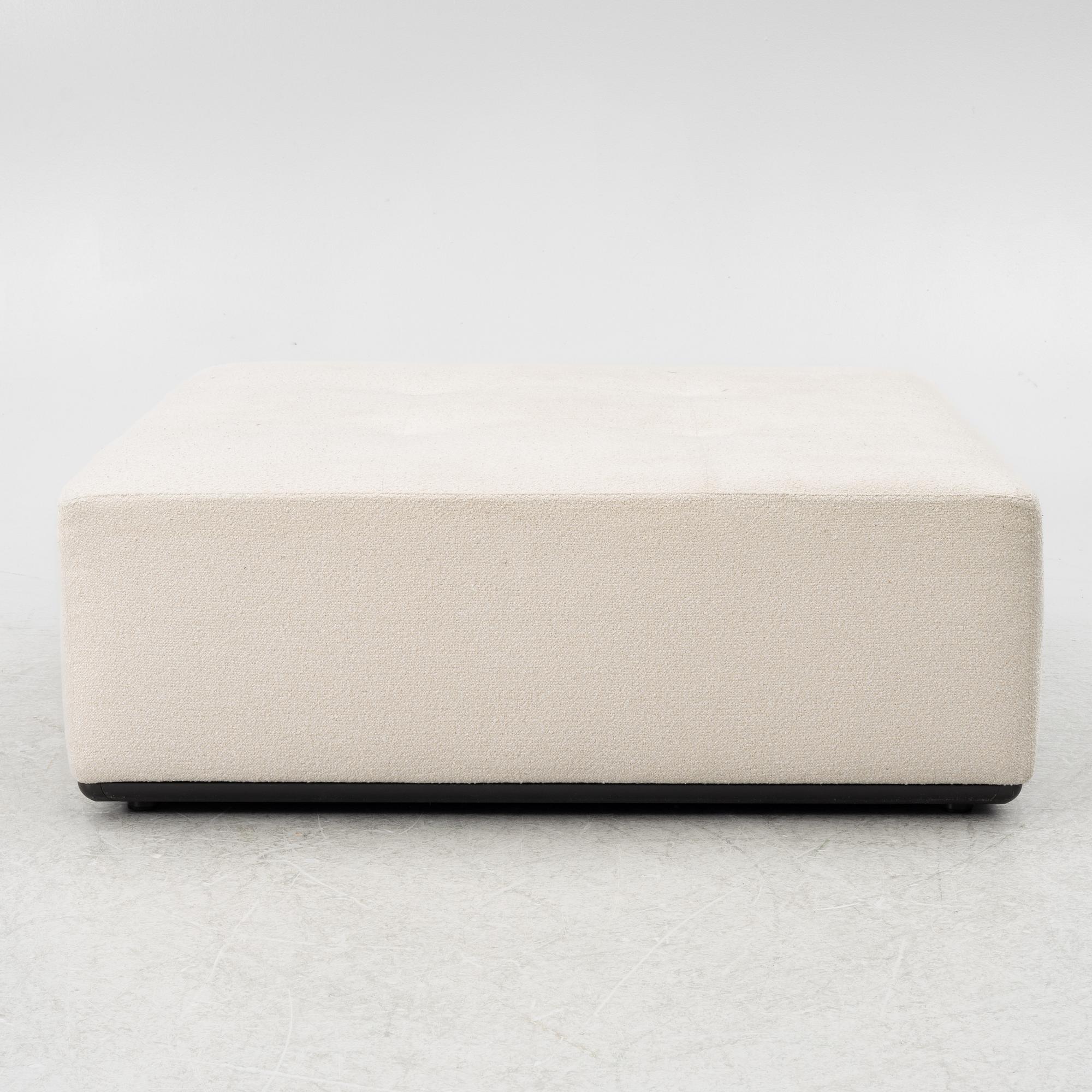 Sittpuff, Molteni, Italien.