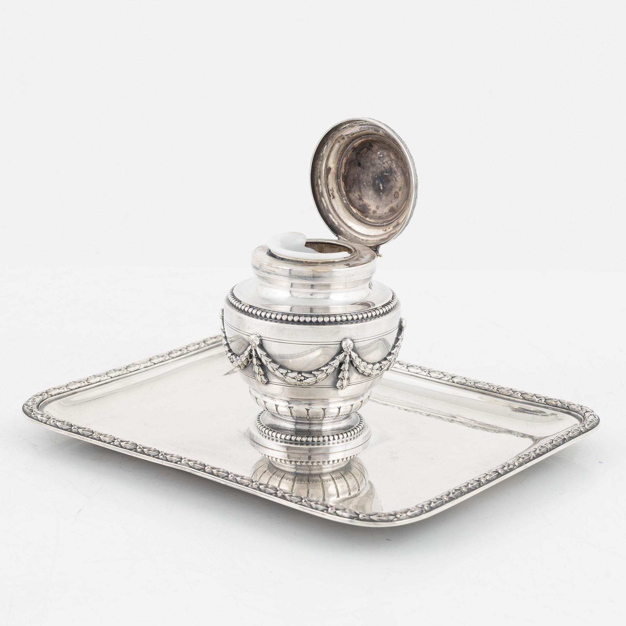 A silver ink-well, with Swedish import marks.