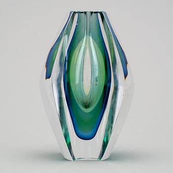MONA MORALES-SCHILDT, glass vase, "Ventana", Kosta, ca 1960.