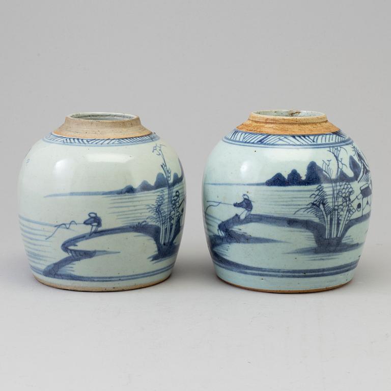 Two blue and white jars, Qing dynasty, 19th Century.