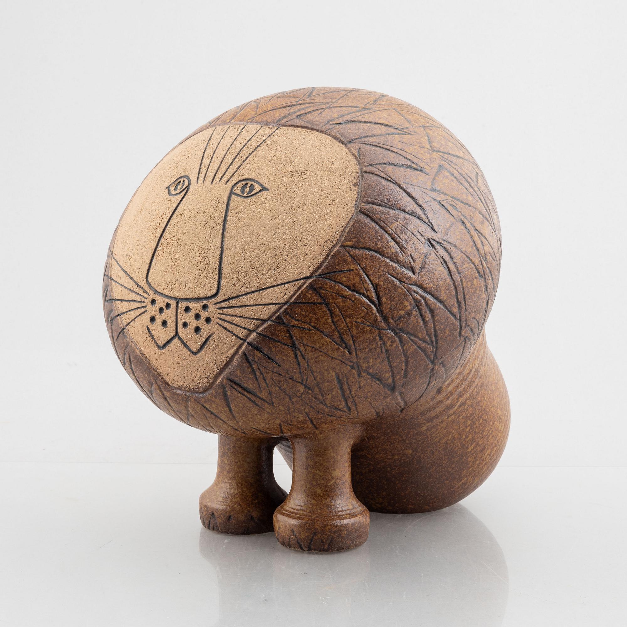 Lisa Larson, a "Lejon Maxi" stoneware sculpture of a lion, Gustavsberg, Sweden.