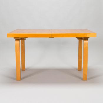 Alvar Aalto, , A mid-20th-century '92' dinner table, O.Y. Huonekalu- ja Rakennustyötehdas A.B. Finland.