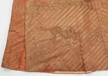 A Chinese Robe, embroidered silk, height 131 cm, late Qing dynasty (1644-1912).