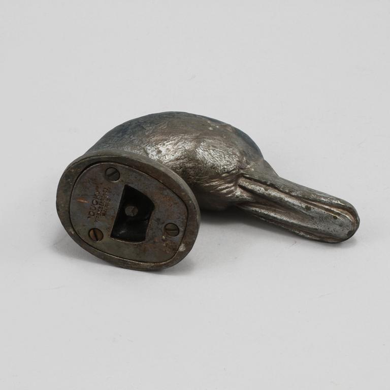 FLASKÖPPNARE, "Ducky", Paris, 1900-talets andra hälft.