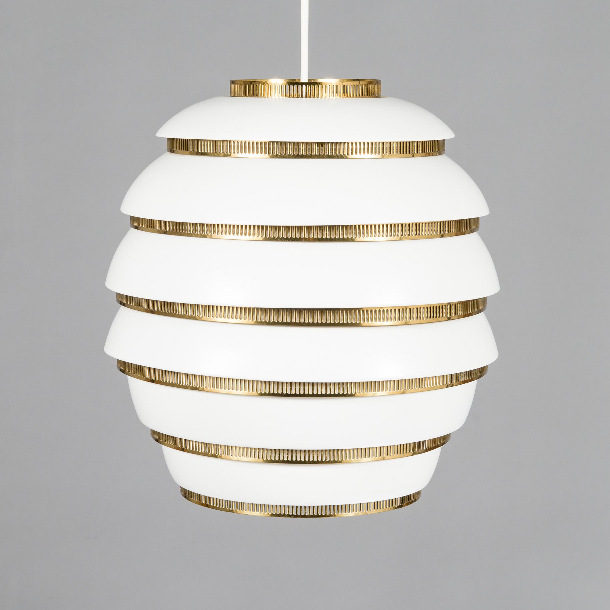 Alvar Aalto, a pendant lamp A332, 'Beehive' for Valaistustyö.