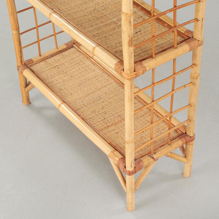 A rattan shelf, second half of the 20th century.