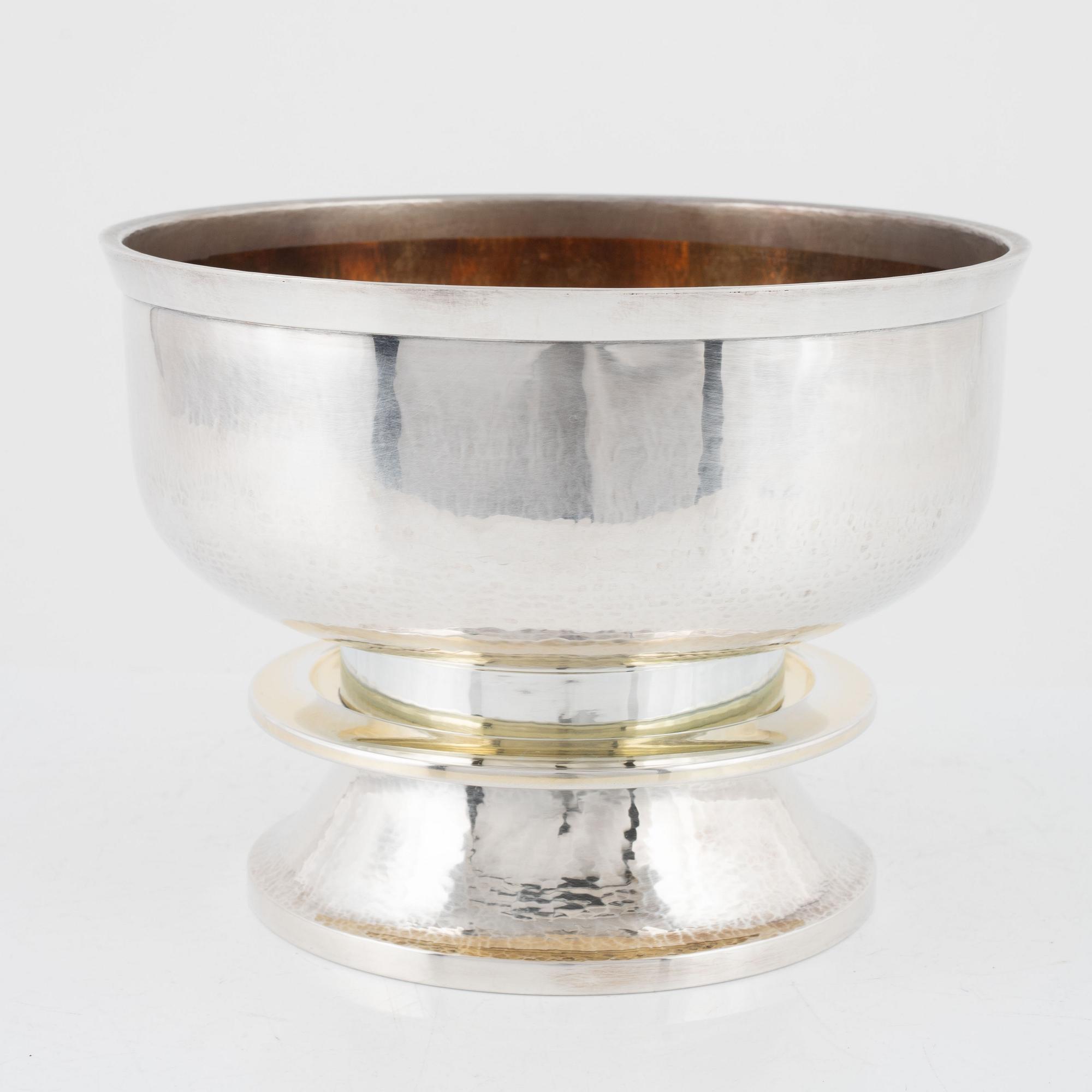 Eric Löfman, praktskål, silver, KG Markströms, Uppsala 1978. Numrerad 8/10.