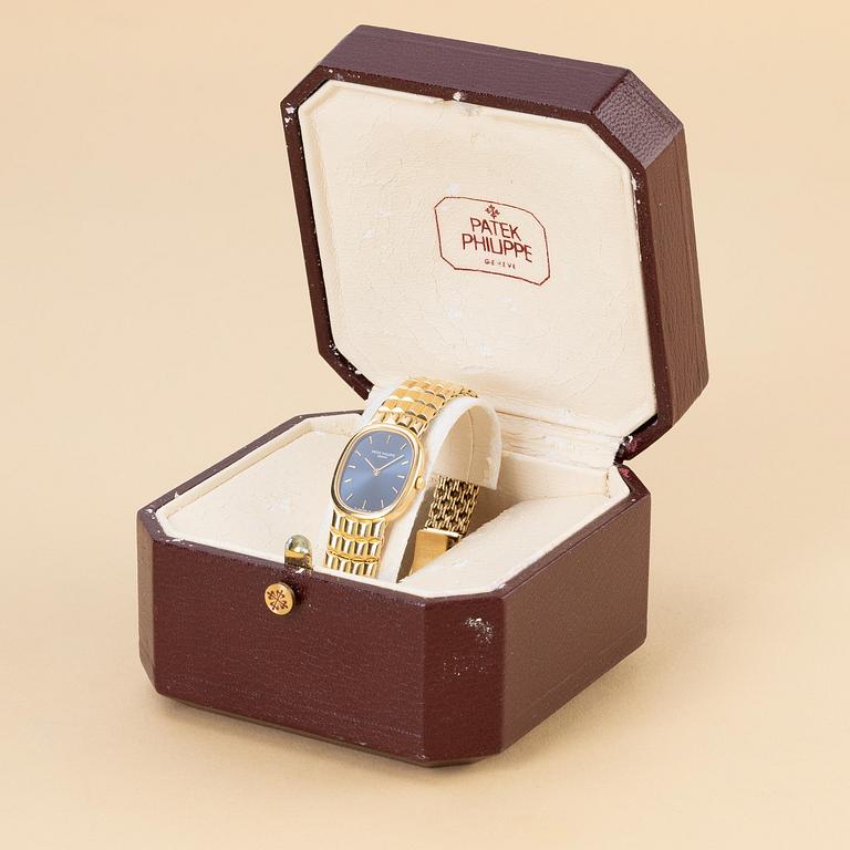 Patek Philippe, Golden Ellipse, “Lobster Bracelet”, ca 1990.