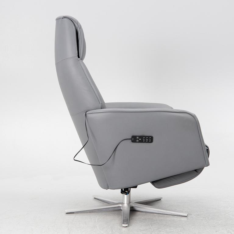 A "Scott Power premium" recliner armchair, Stressless, 21st century.