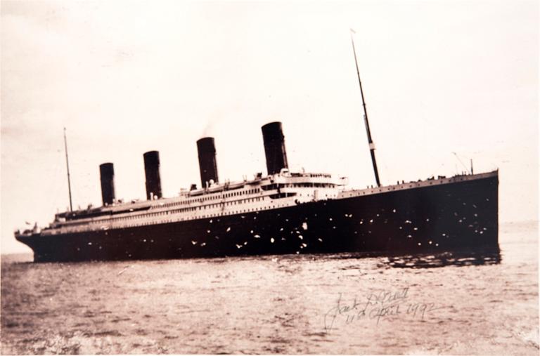 Jack Odell, photography of RMS Titanic, anniversary edition 1992, signed.