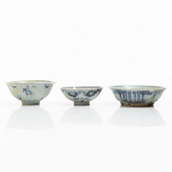 Three blue and white porcelain bowls, China, Ming dynasty (1368-1644).