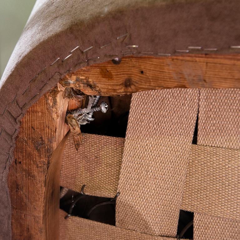 MÄRTA BLOMSTEDT, an 'Aulanko-model' armchair. Designed in 1939.