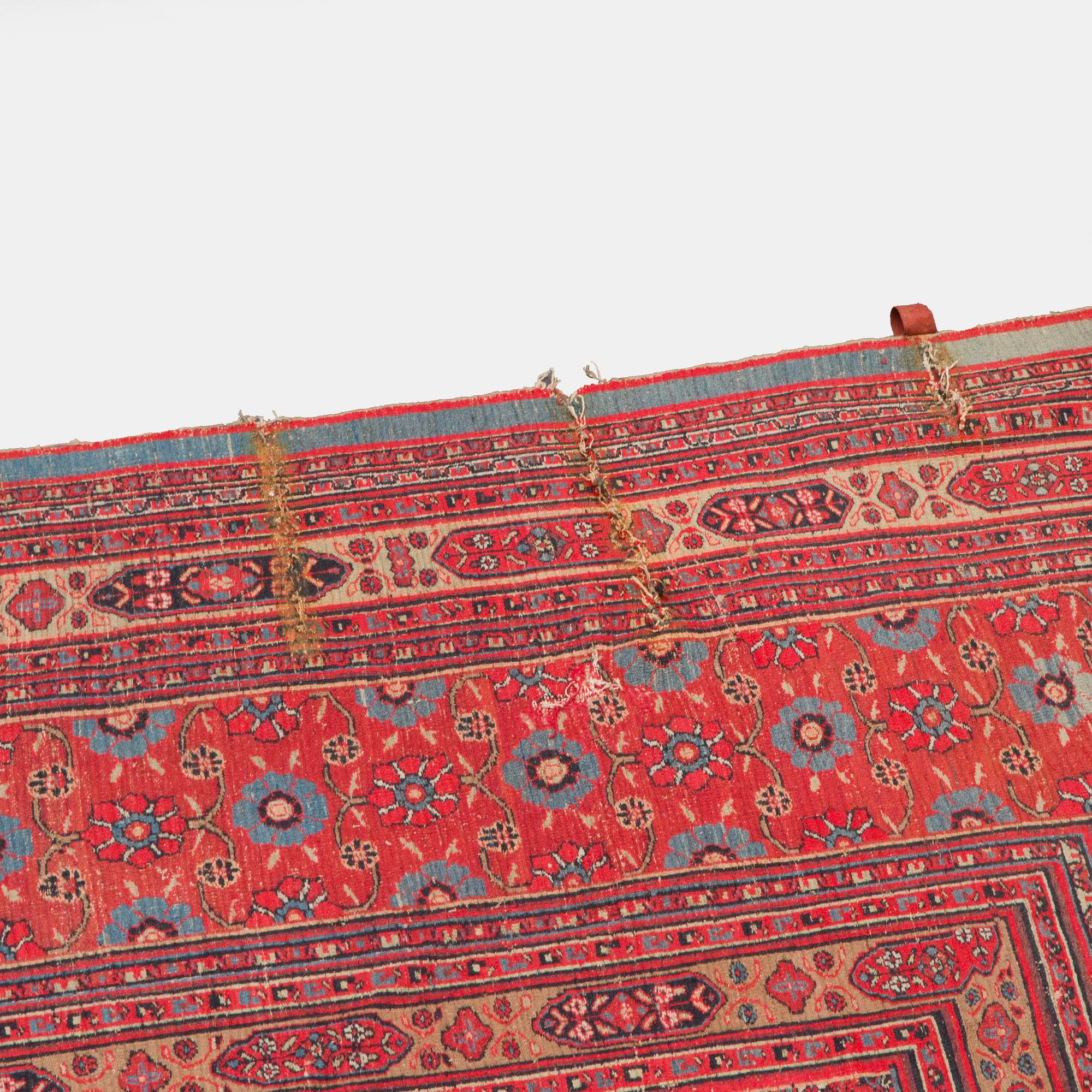 Matta, antik Doroshk, nordöstra Persien, ca 490 x 353 cm.