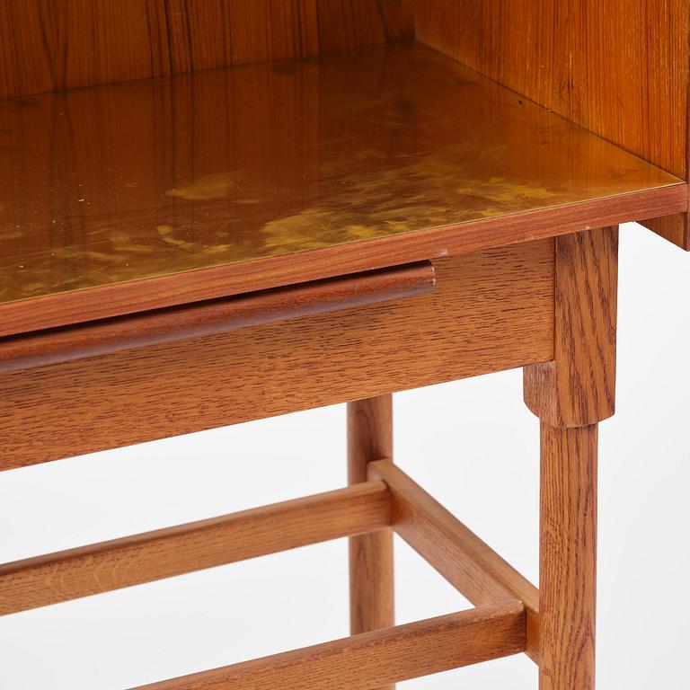 Scandinavian Modern, a rare bar cabinet model 166, Eidsfjord Møbelfabrikk, Norway, 1950s.