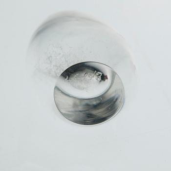 MINIATYRFÖREMÅL, 5 st, glas, en vas signerad K.Franck Nuutajärvi Notsjö -58.