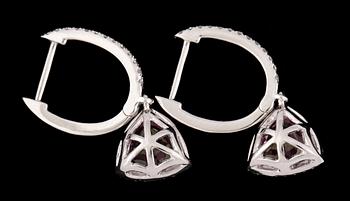 ÖRHÄNGEN, ett par, 14k vitguld med rosa topas och  diamanter. 2000-tal. Vikt 3,5g.